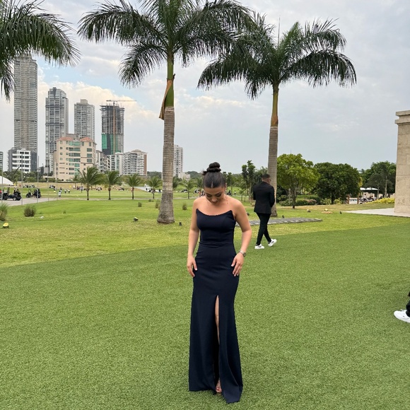 AQUA Strapless Gown - 100% Exclusive Navy Blue - Picture 2 of 6